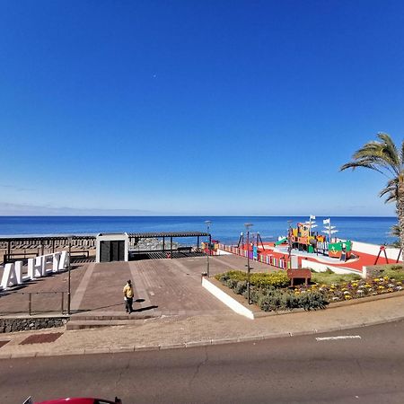 Chale Esmeralda - Charming Studios In Calheta Beach Eksteriør bilde
