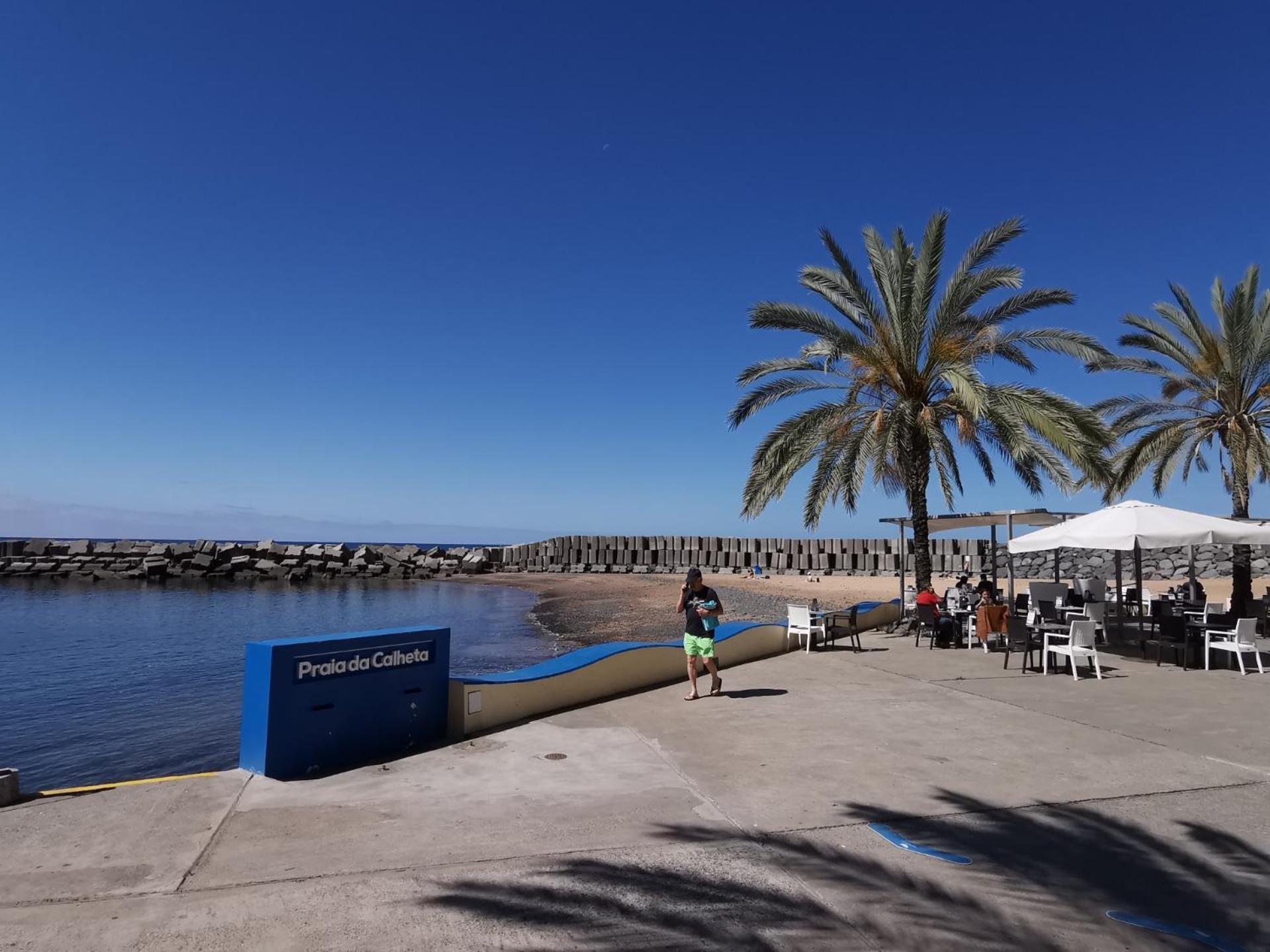 Chale Esmeralda - Charming Studios In Calheta Beach Eksteriør bilde
